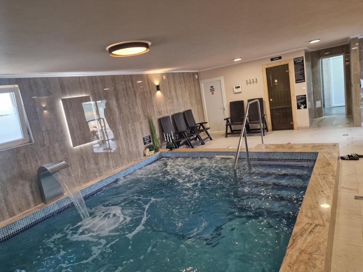 Motel Laguna Beius Luaran gambar